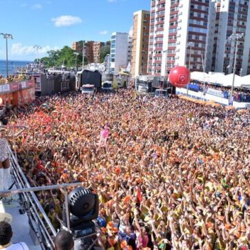 Carnaval da Bahia 2024 deve ter movimentação histórica de turistas