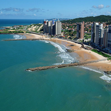 Após mais de um ano, Praia de Areia Preta é liberada para banho em Natal